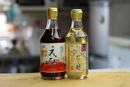酢の物を作るのに便利な２本の調味料