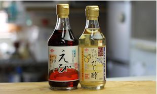 酢の物を楽しむ2本の調味料